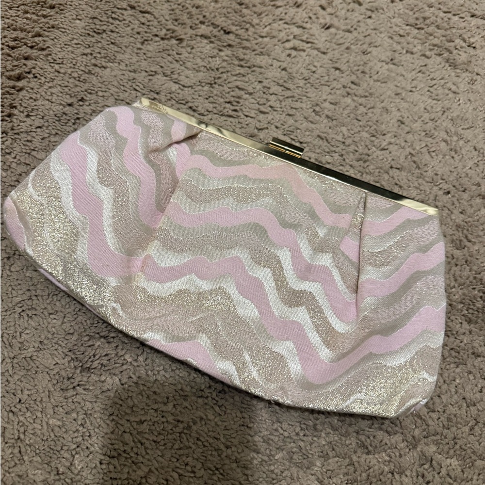 Lilly Pulitzer  Pink and Gold Clutch Bag purse - Picture 2 of 4